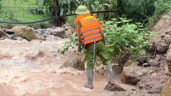 Tìm thấy người phụ nữ bị lũ cuốn ở Nghệ An