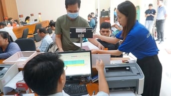 Chính quyền TPHCM sát dân hơn nhờ đường dây nóng