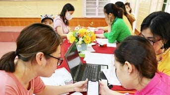 Chuyển đổi số trong tuyển sinh đầu cấp: Phụ huynh chỉ mất 5 phút để hoàn tất thủ tục
