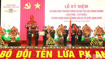 Bộ đội Tên lửa Phòng không kỷ niệm 60 năm Ngày truyền thống