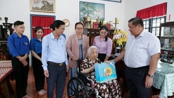 Viết tiếp câu chuyện thời bình