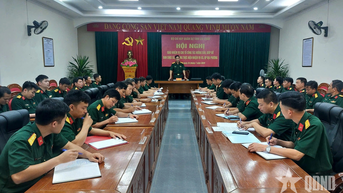 បញ្ជាការដ្ឋានយោធភូមិភាគខេត្ត Lai Chau បានប្រគល់ភារកិច្ចជូនក្រុមការងារចុះជួយអង្គភាពដែលទើបបង្កើតថ្មី។