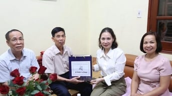 Phường Dương Nội tri ân các thương binh, gia đình liệt sĩ, người có công