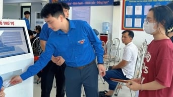 Hà Nội triển khai lấy số thứ tự hành chính trực tuyến qua ứng dụng iHanoi