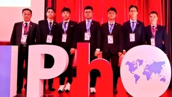 Đội tuyển Việt Nam vào top 10 cuộc thi Olympic Vật lý Quốc tế 2025