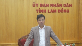 រៀបចំ​ជាបន្ទាន់​នូវ​ខ្លឹមសារ​ពិព័រណ៍​សម្រាប់​ខួប​លើក​ទី​៨០​នៃ​ទិវា​បុណ្យជាតិ​ថ្ងៃទី​២​កញ្ញា​នៅ​ទីក្រុង​ហាណូយ
