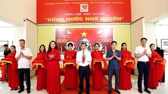 Hải Phòng trưng bày 150 ảnh, tư liệu trong triển lãm 'Uống nước nhớ nguồn'
