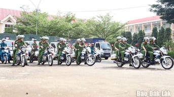 Phường Buôn Ma Thuột ra quân cao điểm đảm bảo trật tự đô thị và an toàn giao thông