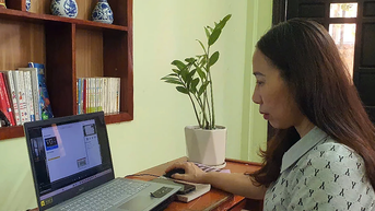 Thức dậy cùng trang sách