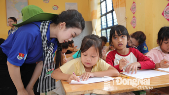 Dấu ấn 'Mùa hè xanh tình nguyện' tại xã biên giới Đăk Ơ: Ở dân thương, làm dân tin, đi dân nhớ!