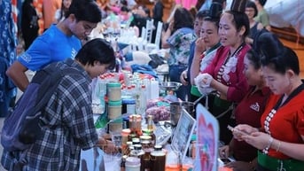 Sa Pa kiên quyết xử lý vi phạm trật tự đô thị, nạn chèo kéo, ăn xin