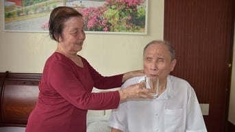 Dì Hai Hoa
