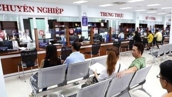 Hoàn thiện thủ tục hành chính phân cấp cho địa phương, bảo đảm sản xuất, kinh doanh thông suốt