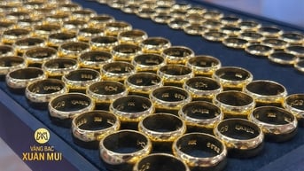 Giá vàng miếng trong nước giữ mức 121,7 triệu đồng/lượng