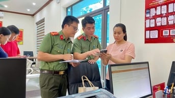 Cẩn trọng với chiêu trò "cập nhật giấy tờ" để chiếm đoạt tài sản
