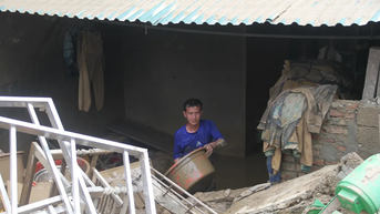 Ngổn ngang sau lũ ở Nghệ An