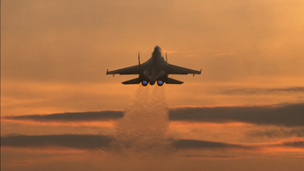 Đội hình mũi tên 5 tiêm kích SU-30MK2 đầy uy lực chuẩn bị cho đại lễ A80