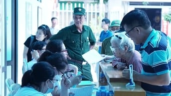 Phường Phú Thượng tri ân các gia đình thương binh, liệt sĩ