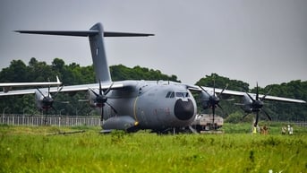 Điều chưa biết về 'lực sĩ bầu trời' A400M từng đến Việt Nam