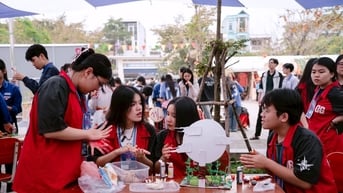 Chọn nghề: Đam mê, định hướng hay nhu cầu xã hội?
