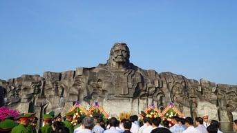 Kết nối “địa chỉ đỏ” giáo dục truyền thống