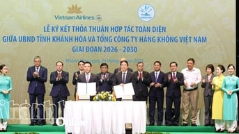 Khánh Hòa ký kết hợp tác toàn diện với Vietnam Airlines giai đoạn 2026 - 2030