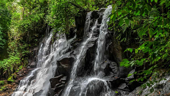 Khám phá thác Kanto Lampo – Điểm đến hoang sơ kỳ ảo giữa lòng Bali