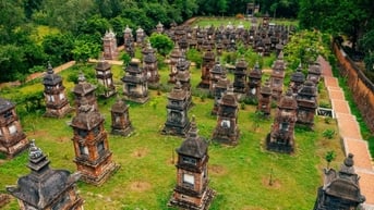 Chiêm ngưỡng ngôi chùa cổ vùng Kinh Bắc có vườn tháp lớn nhất Việt Nam