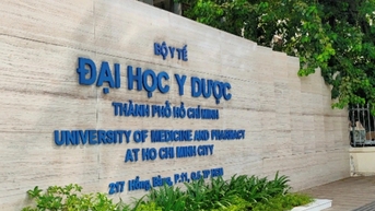 សាកលវិទ្យាល័យធំមួយទៀតមិនបម្លែងភាពខុសគ្នានៃពិន្ទុរវាងក្រុមទេ។