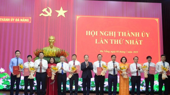 Đà Nẵng công bố các quyết định về tổ chức bộ máy và cán bộ chủ chốt