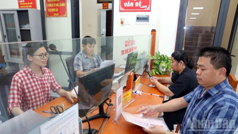 Xây dựng bộ máy hành chính vì nhân dân ở Lạng Sơn