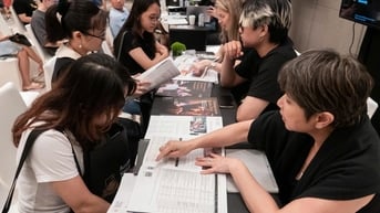 Muốn giành học bổng du học, IELTS cao đã đủ?