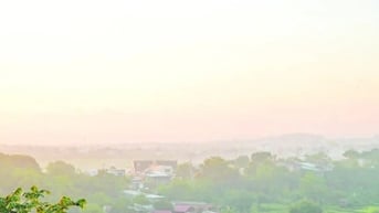Đắm mình trong sương mù phố núi