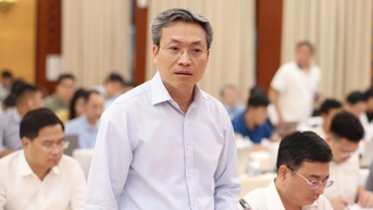 Bộ Công an nói về vụ bán dầu ăn chăn nuôi cho người