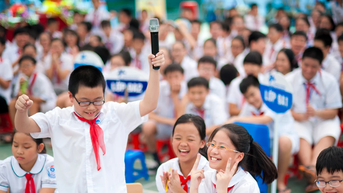 Không để học sinh trở thành ‘máy học’: Cử tri mong Bộ GD&ĐT hành động mạnh mẽ