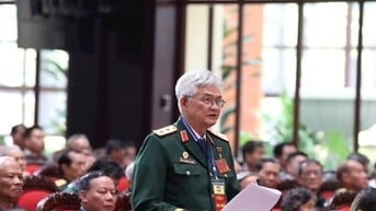 Hà Nội gặp mặt cán bộ lão thành, người có công vào ngày 14-8