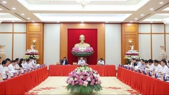 Tiếp tục chủ động rà soát, hoàn thiện dự thảo các văn kiện Đại hội XIV của Đảng