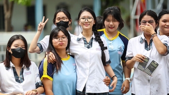 Dự báo điểm chuẩn 2025: Ngành nào sẽ tăng, ngành nào giảm?