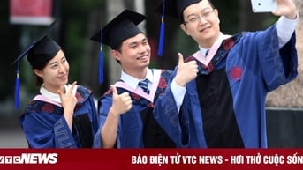 Vì sao nhiều thí sinh chọn ngành 'hot' tại đại học nhỏ thay vì cố vào trường top