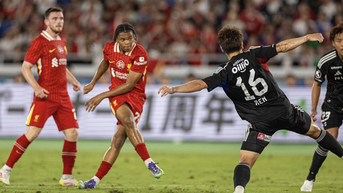 Liverpool ngược dòng thắng Yokohama F. Marinos, tài năng trẻ tỏa sáng