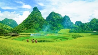 Đến Điện Biên khám phá vẻ đẹp nguyên sơ từ đại ngàn Tây Bắc