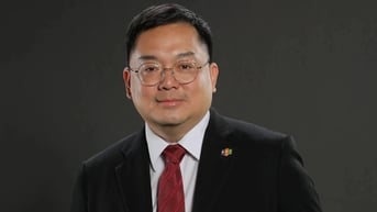 Ông Hoàng Nam Tiến và những chia sẻ gây chú ý về khởi nghiệp, kinh doanh