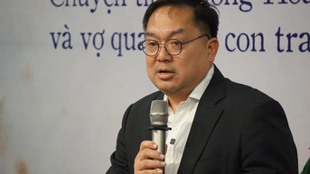 លោក Hoang Nam Tien អនុប្រធានក្រុមប្រឹក្សាសាកលវិទ្យាល័យ FPT បានទទួលមរណភាពភ្លាមៗ។