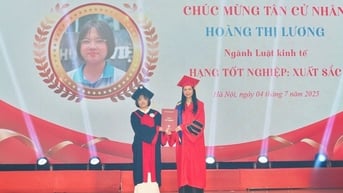 Hơn 500 học viên, sinh viên Học viện Phụ nữ Việt Nam nhận bằng tốt nghiệp đợt 2 năm 2025