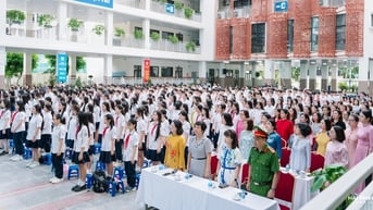 Học sinh THCS Giảng Võ sẽ mang máy tính đi học thay vì ba lô sách vở