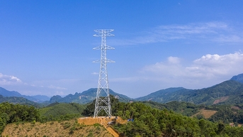Dự án Đường dây 500kV Lào Cai - Vĩnh Yên: Hoàn thành kéo dây những khoảng néo đầu tiên