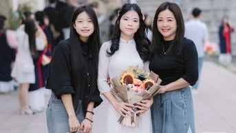 Trái tim yêu thương của cô giáo Huyền
