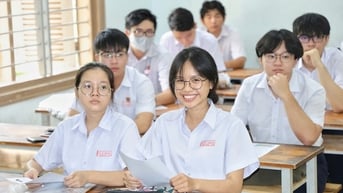 Tạo điều kiện thuận lợi cho học sinh theo cha mẹ công tác ở địa bàn mới