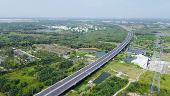 2 phương án đầu tư mở rộng đường bộ cao tốc Bắc - Nam