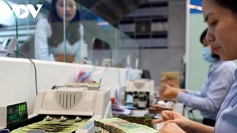 Ngân sách Nhà nước thặng dư 230.000 tỷ đồng trong nửa đầu năm